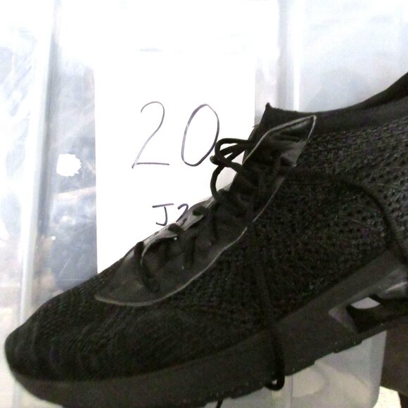 Nike Air Max Flyknit Racer Mens 10.5 Running Sneakers Triple Black Fd2764 001 - Picture 11 of 11